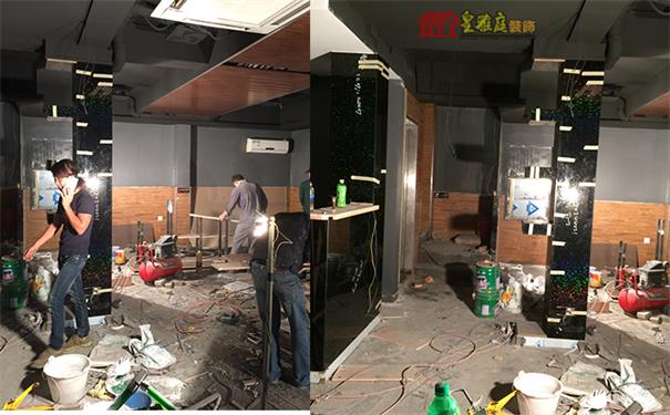 店铺装修木工